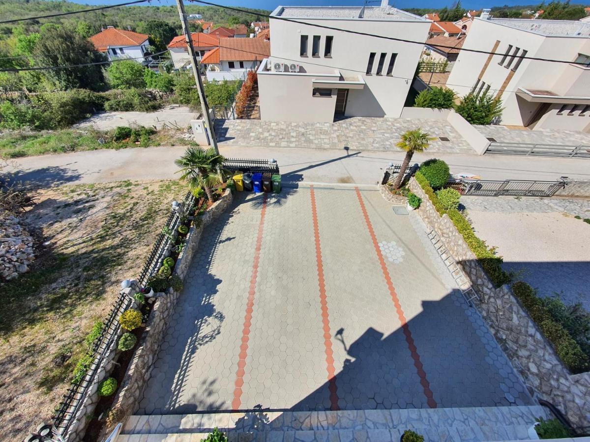 Apartments Nef Pinezici  Exterior photo